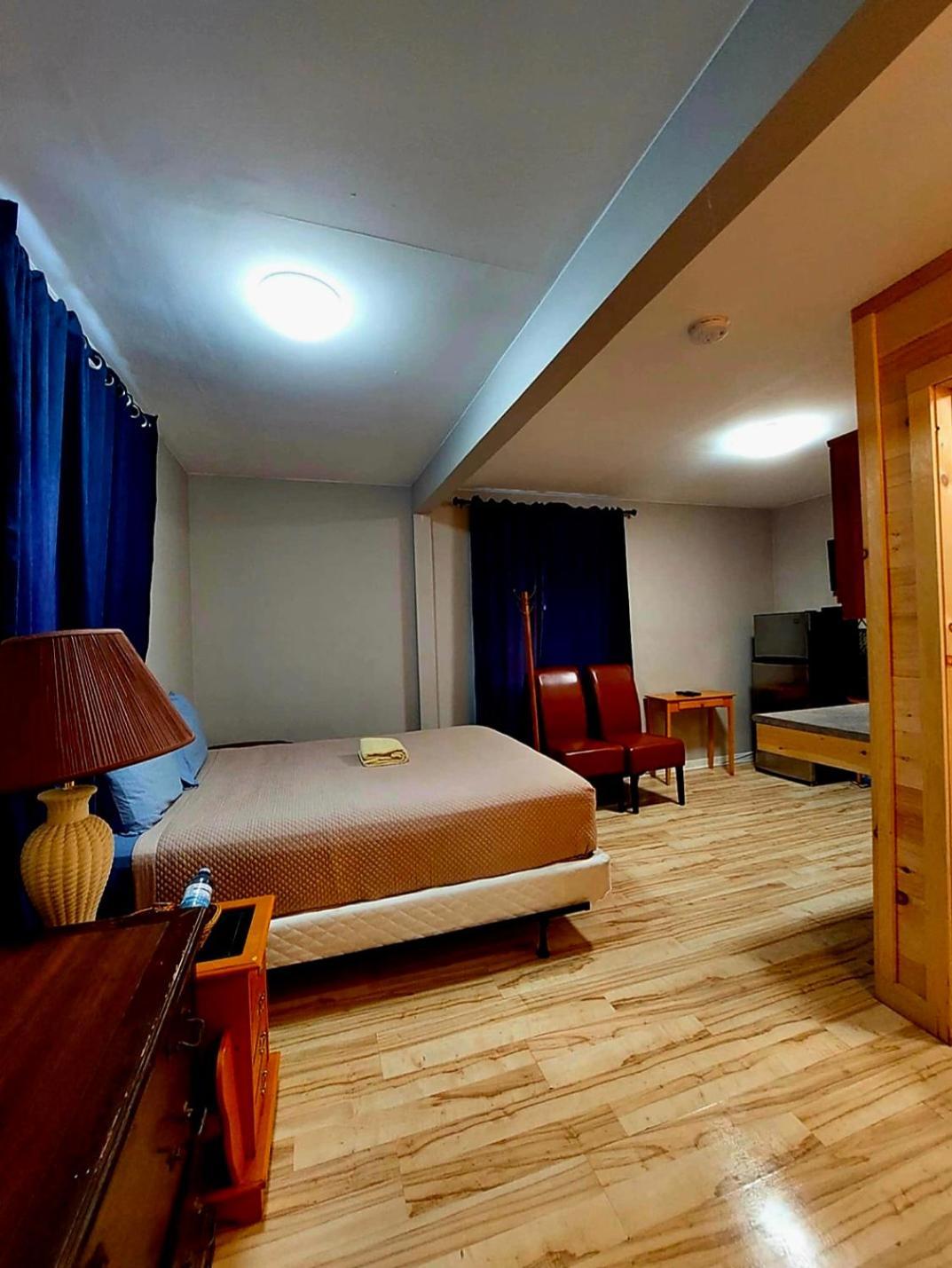 Earthquest Lodge Port Burwell Экстерьер фото